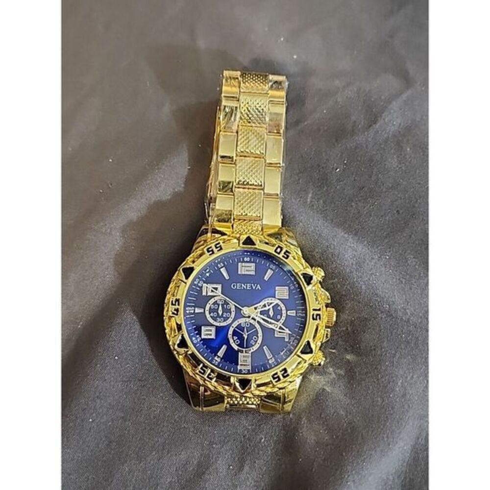 Fashion Men Business Quartz Watch Round Dial Date Feature Stainless Steel Strap